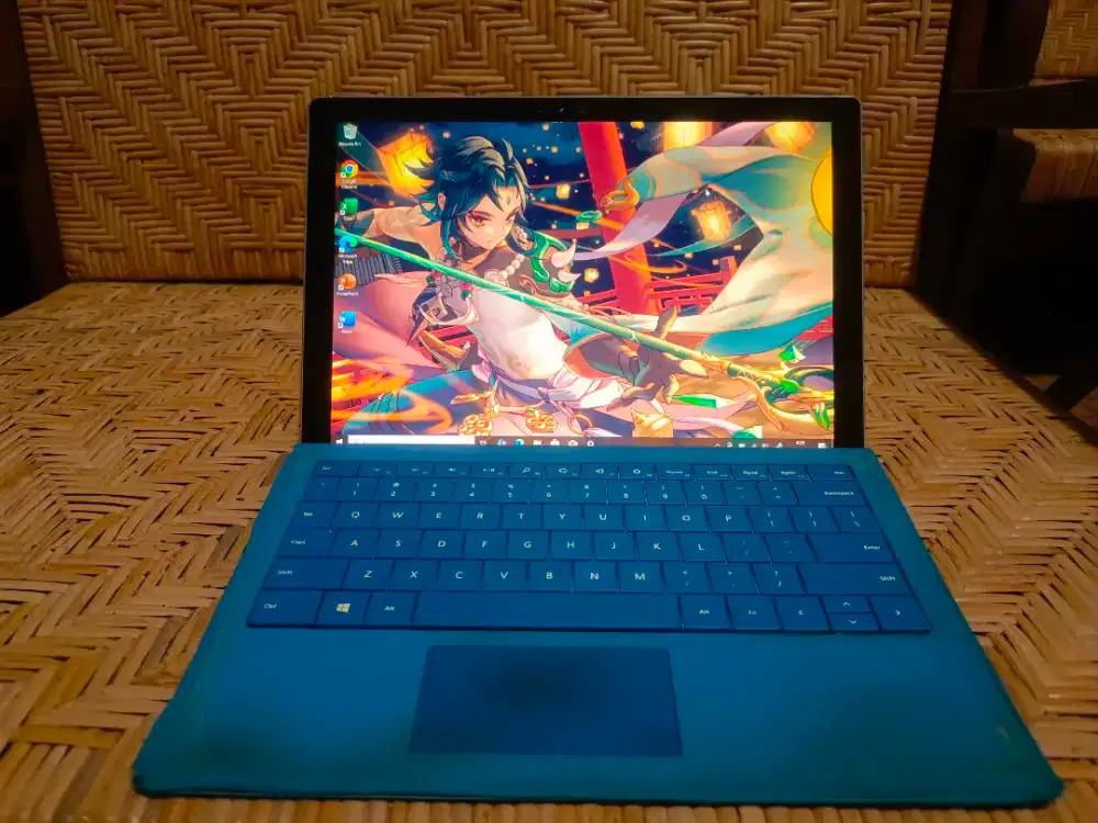 Surface pro 4 i5 6300u ram 4gb ssd 128gb