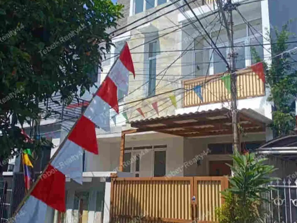Brand New House 3 lantai di Tebet Timur, Jalan 2 mobil