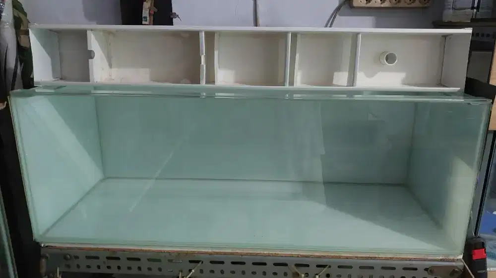 Aquarium bekas mulus