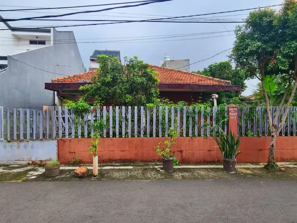 MURAH! Hitung Tanah. Rumah Kebayoran Lama. Dalam Komplek, Akses Lebar. NEGO