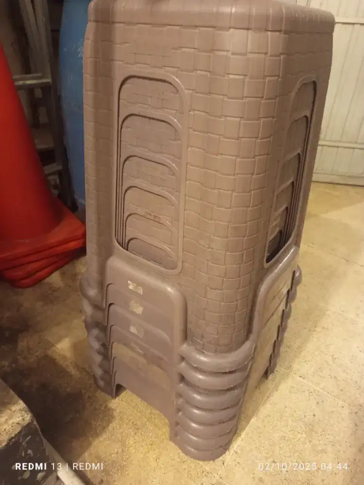 Kursi bekas bagus awet merk lion