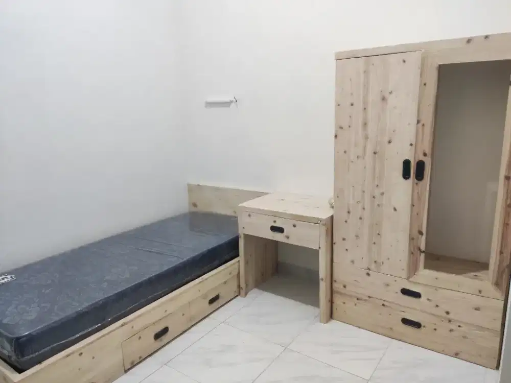 1 set untuk kosan kayu full jati belnda