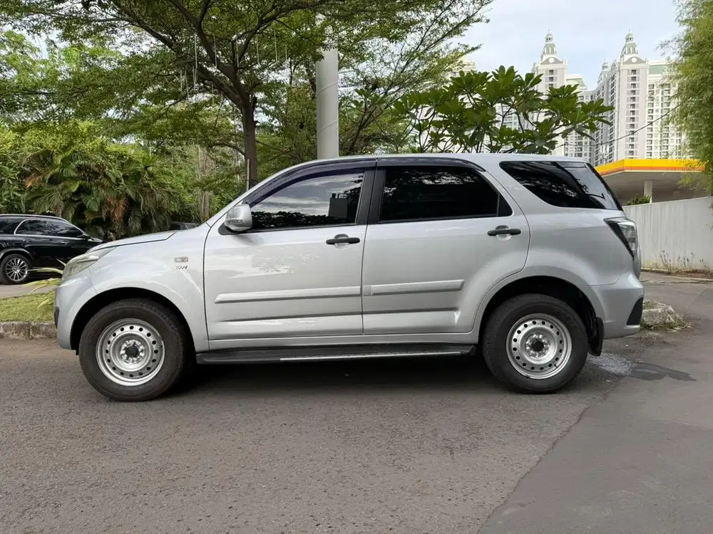 Daihatsu Terios 1.5 X A/T 2016