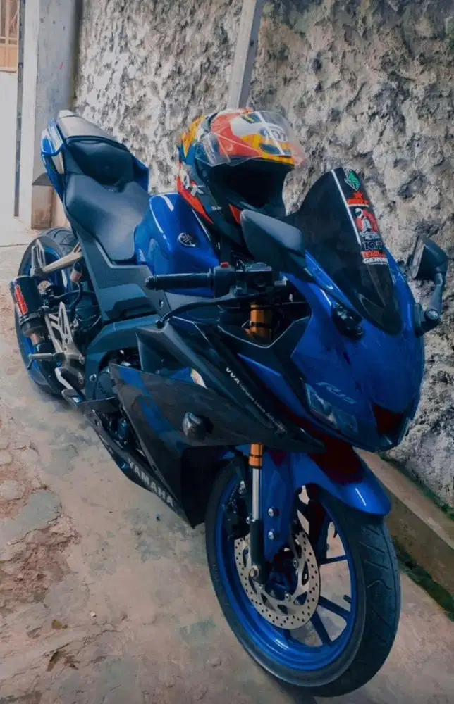 YAMAHA R15 2020