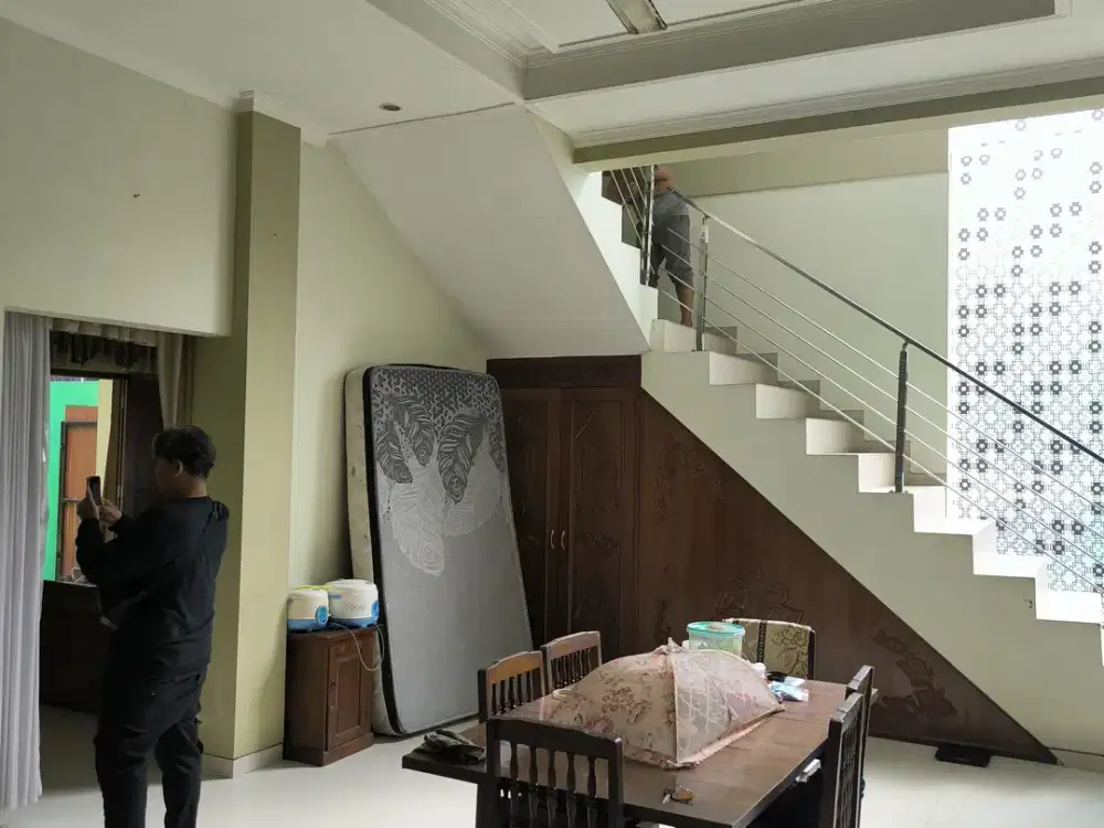 Rumah solo ums karangasem dekat solo Square free kolam renang