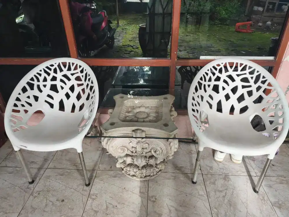 Meja teras kaca vintage + dua kursi