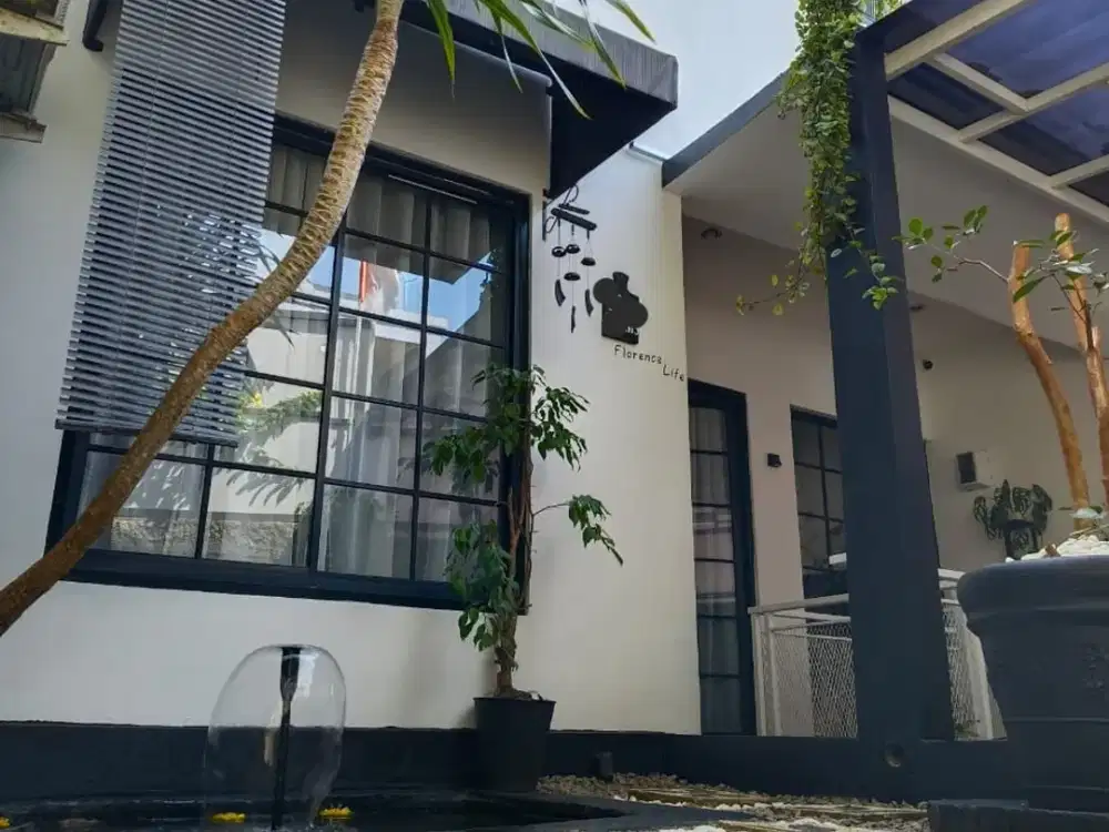 Rumah/Private Villa Minimalis Exclusive Industrial Full Furnish