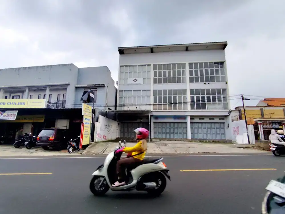 Ruko Bagus - 3 Lantai Dekat dengan Pusat Kota Cianjur