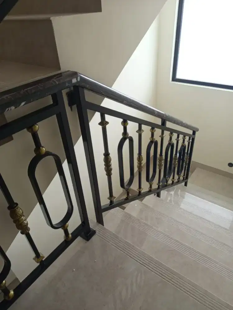 Pembuatan Railling Tangga Pagar Balkon Besi