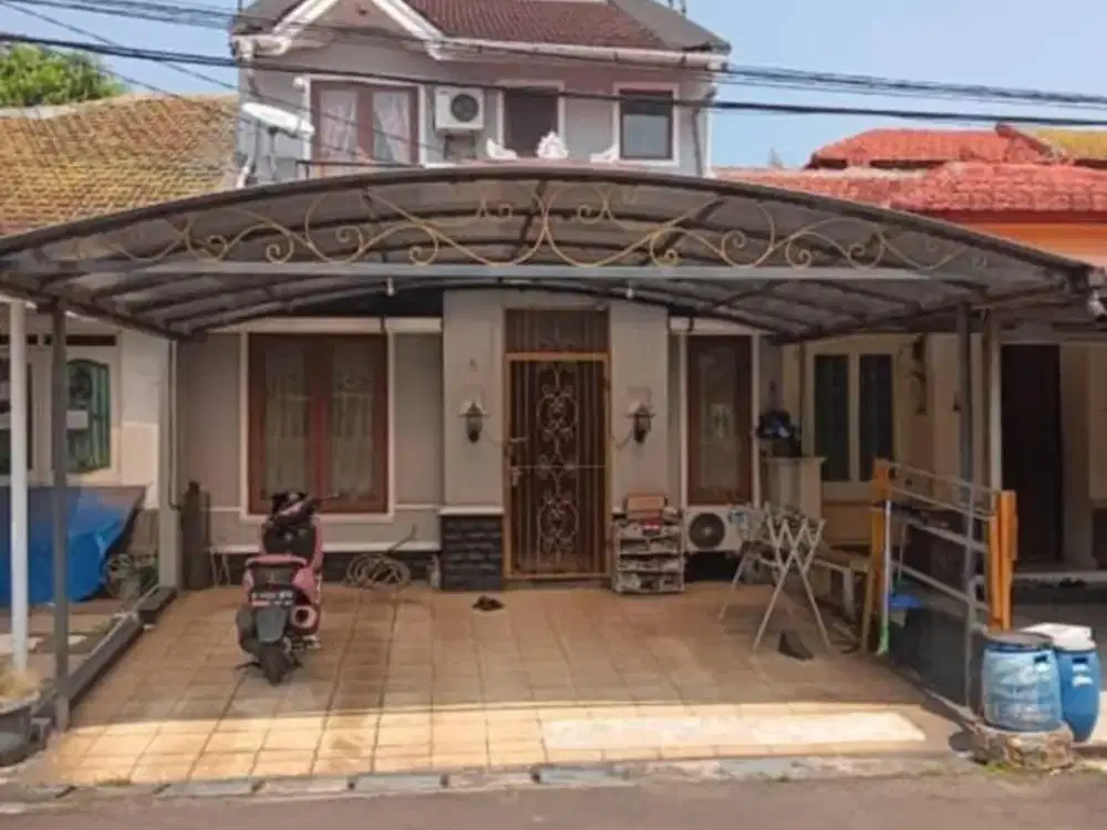 DIJUAL RUMAH 2 LANTAI LOKASI STRATEGIS TAMAN UBUD PERMAI