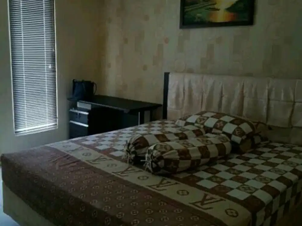 UC Barkeley full furnish dkt cornell denver