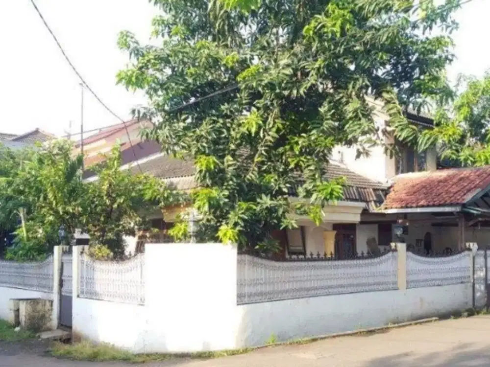 RUMAH NYAMAN. KOMPLEK MENTRI CIPINANG INDAH