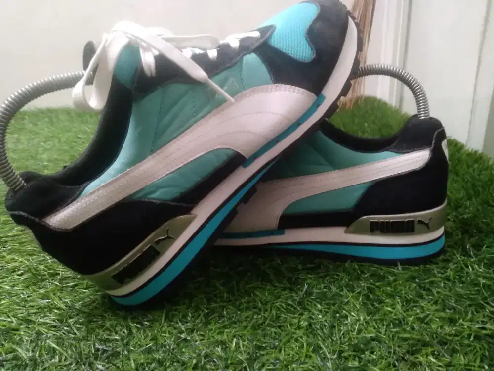 Sepatu Puma running cassual mulus no box