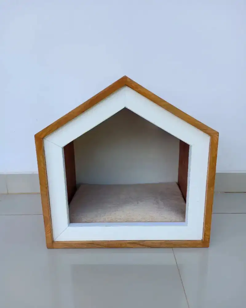 Rumah kucing kayu jati