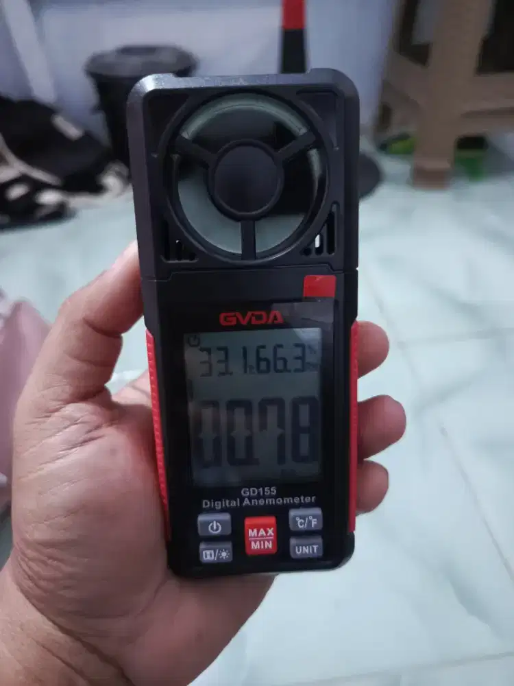 Alat ukur kecepatan angin & temperatur Digital GD155