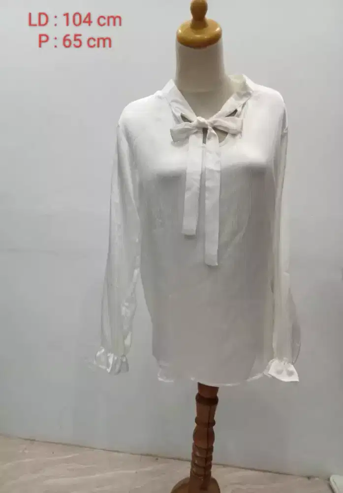 Blouses The Executive Preloved