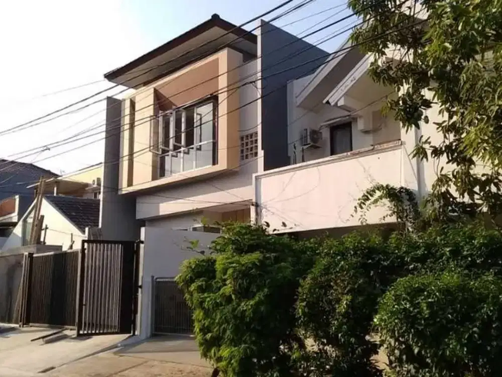 Rumah brand new Luas 180 SHM di Sumagung Kelapa Gading Jakarta Utara
