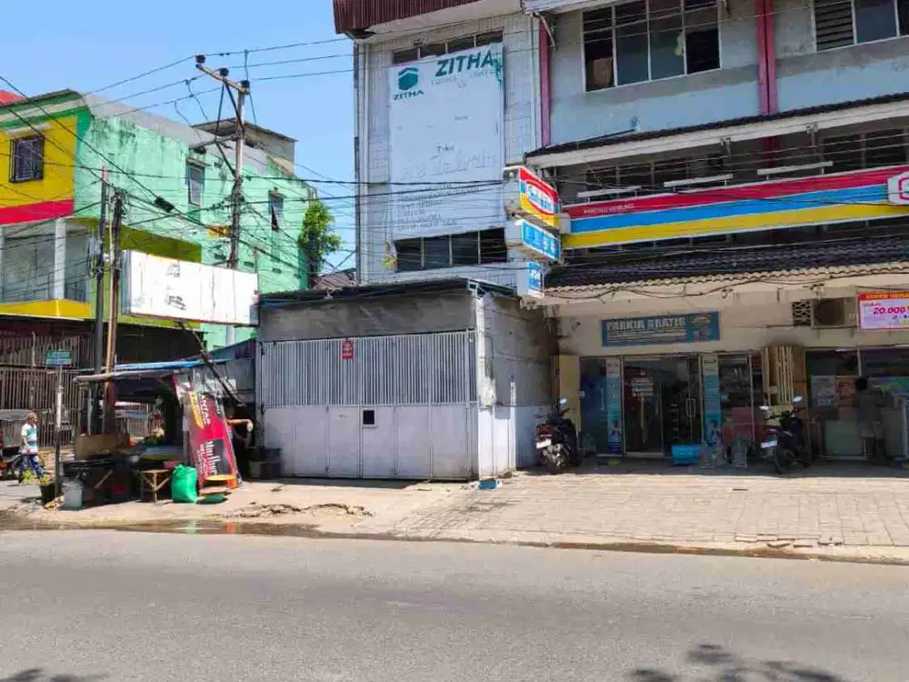 Ruko jl Kerung kerung dekat Veteran Makassar