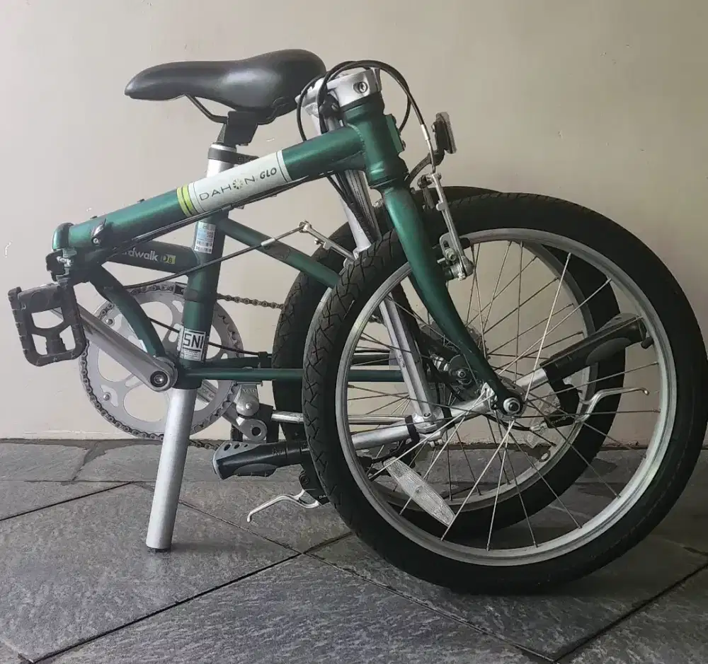 Original Dahon Sepeda Lipat 19 speed Boardwalk D8 - Hijau