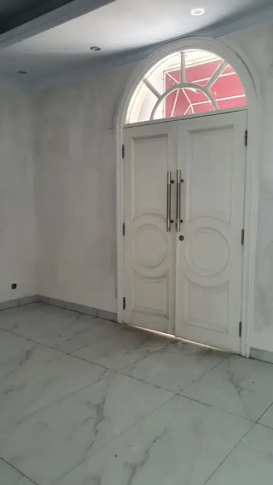 Dijual 2 unit rumah  The Villas Moi Kelapa Gading