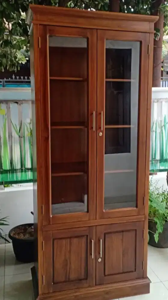 lemari pajang/buku kayu jati