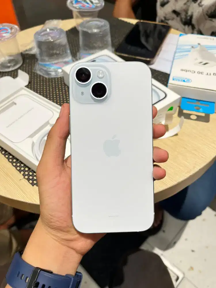 IPHONE 15 256GB IBOX CASHBACK 500K