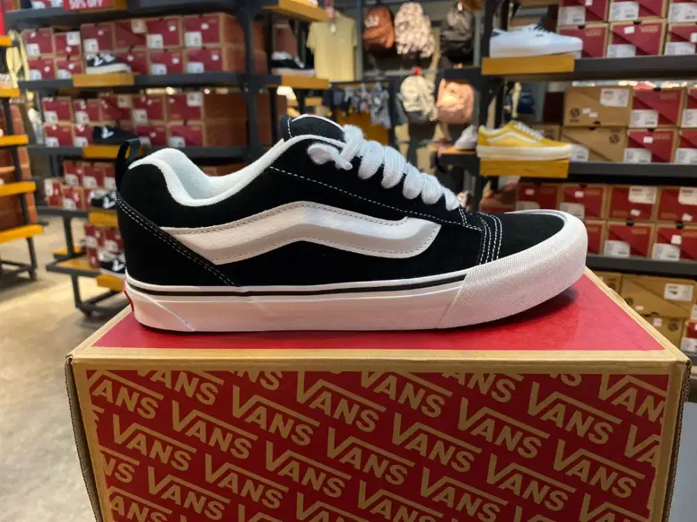 Dicari segera Personal Assistant langsung owner