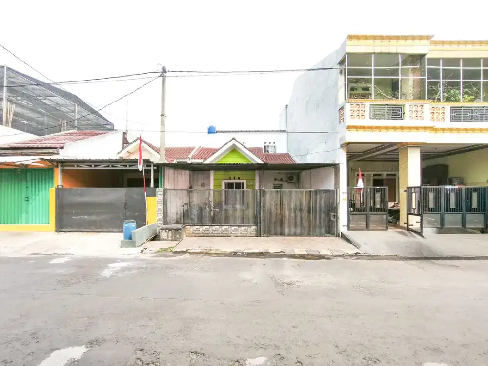 Rumah SHM Luas 15 menit ke Gerbang Tol Kunciran 8 Dibantu KPR J-36887