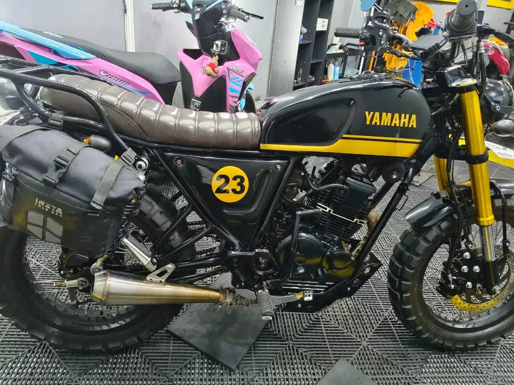 SCRAMBLER/JAPSTYLE COSTUM