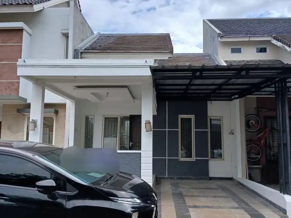 Rumah Dijual Dua Lantai Baru Renovasi di Perumahan Green Park Dekat Tol Jatiwarna Bekasi