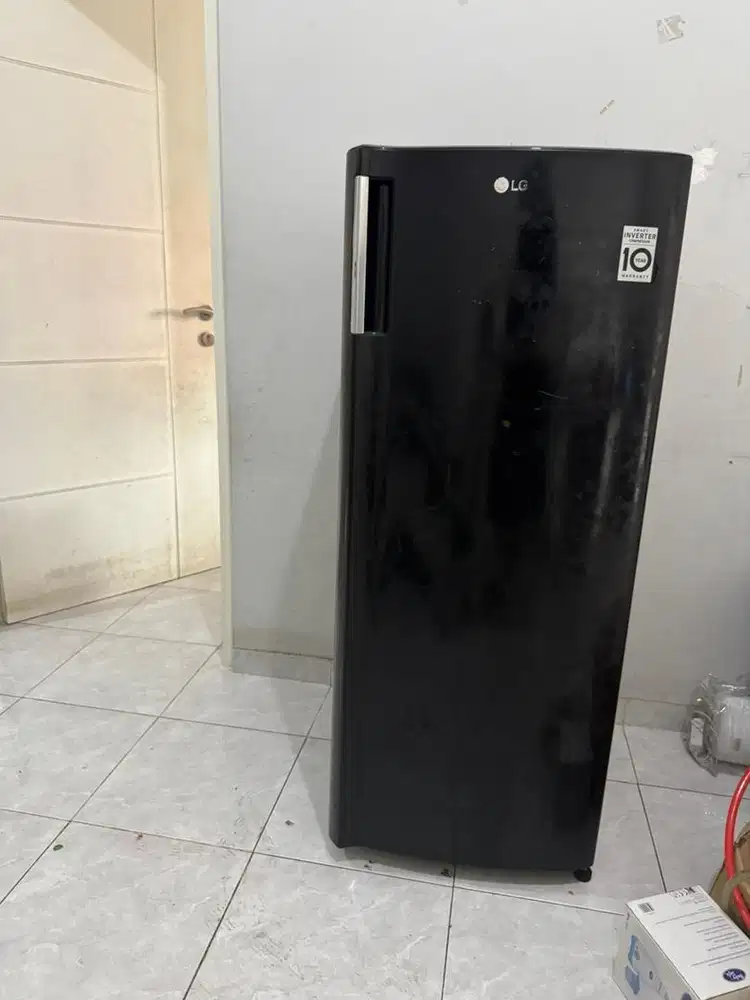 Freezer LG bekas inverter
