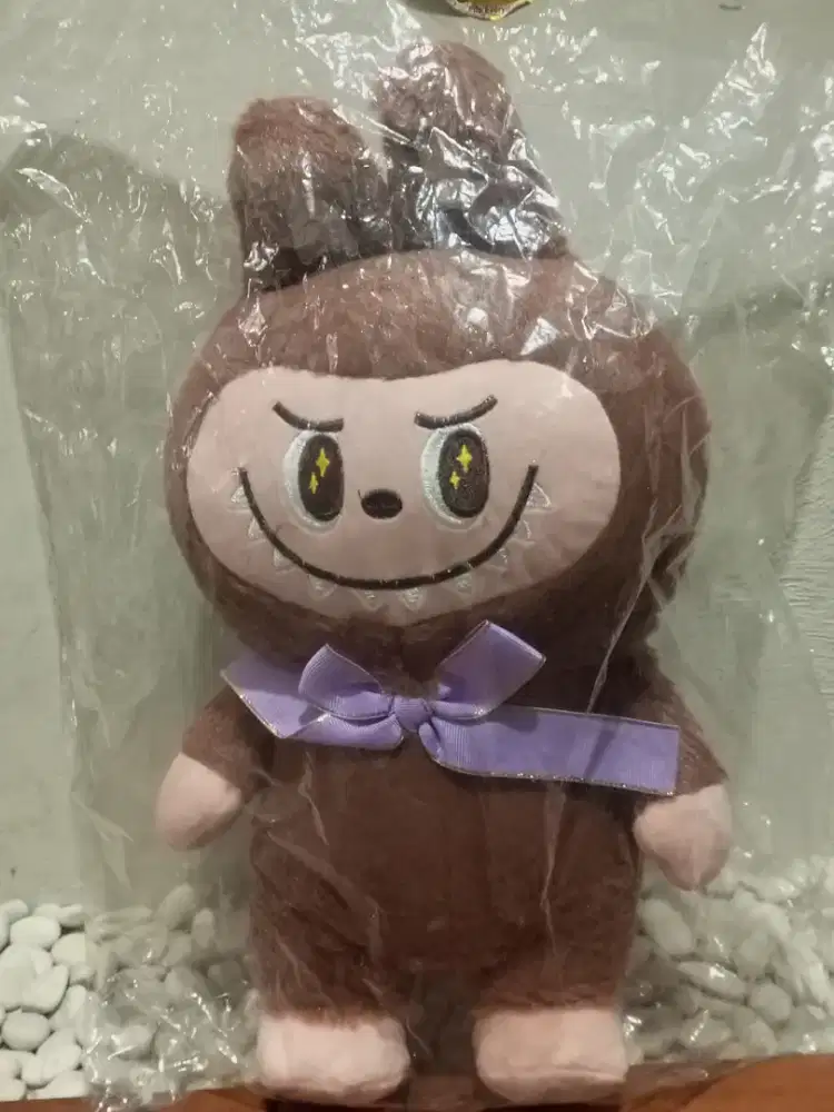 boneka labubu besar SNI