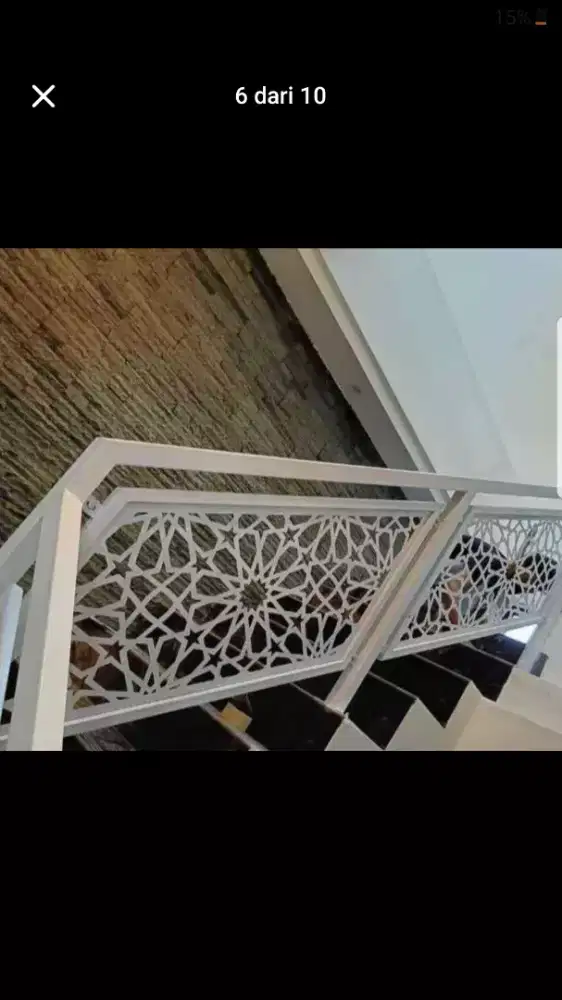 Ralling tangga . Kanopi . Balkon . Tangga besi pagar