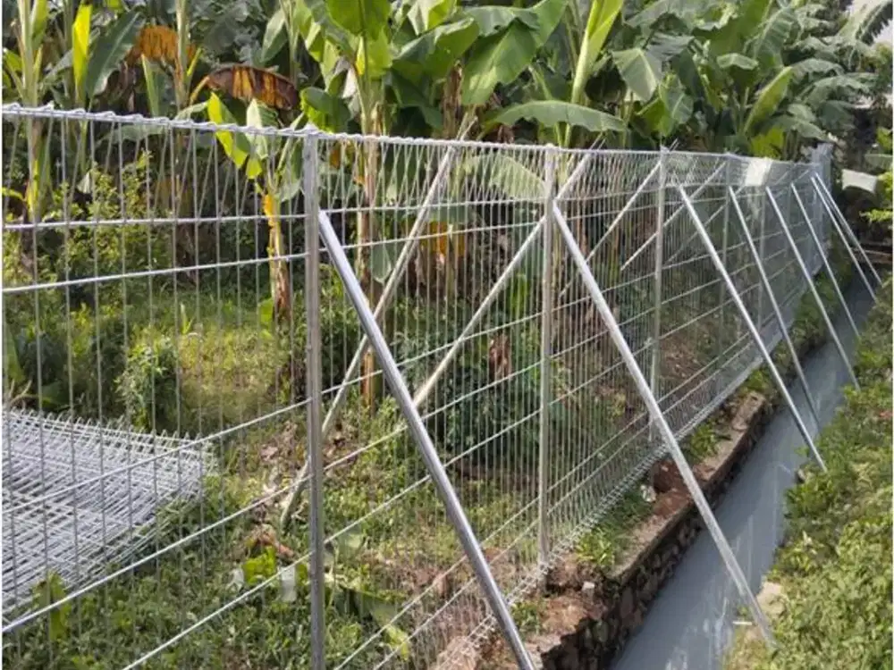 Tanah di Perumahan Jatinegara Baru Blok AA No 63 Jakarta Timur