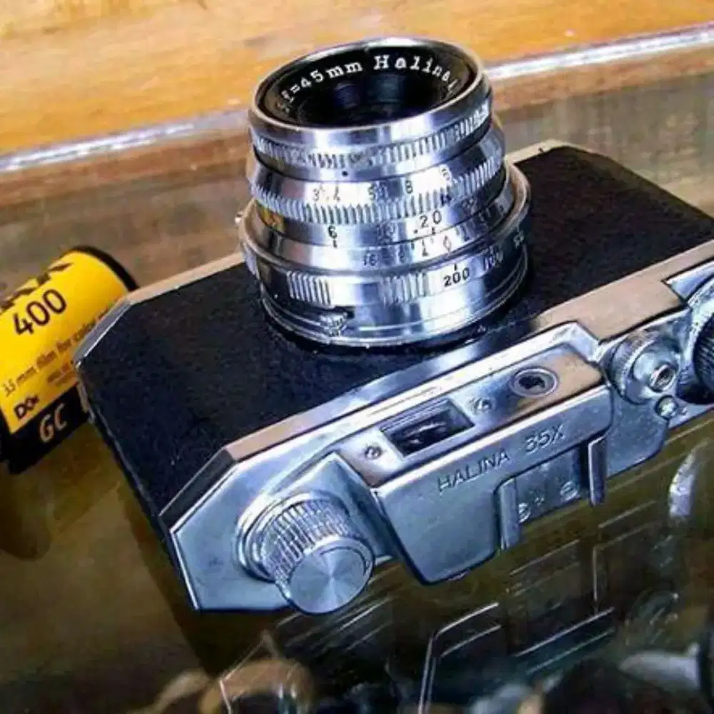 kamera analog jadul - HALINA