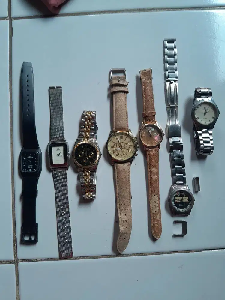 Jam tangan lokaliti