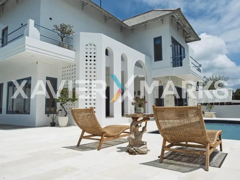 VILLA BY THE SEA VILLA FURNISH NUSA DUA TANJUNG BENOA BALI