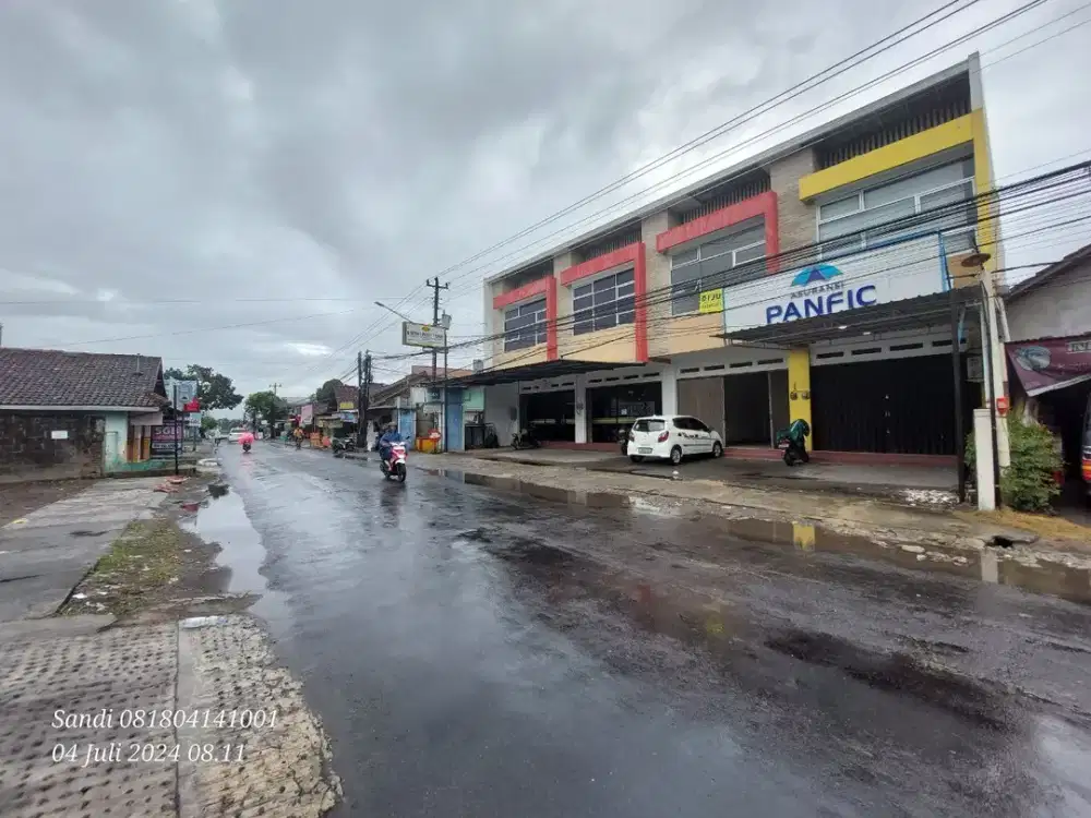 Istimewa Ruko Hak Milik di Jl. Kabupaten Utara Ringin dkt Kampus UTY