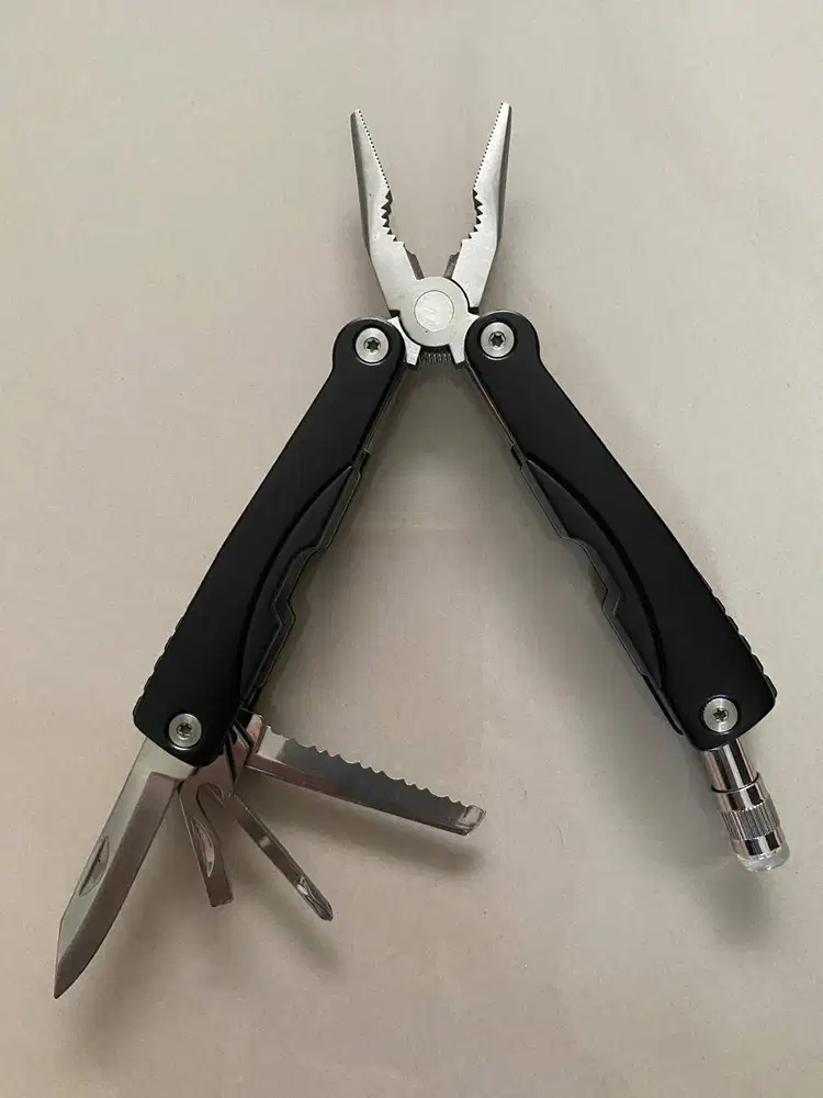 HANDY TOOL 7 IN 1 WITH POUCH – STAINLESS STEEL – BARU