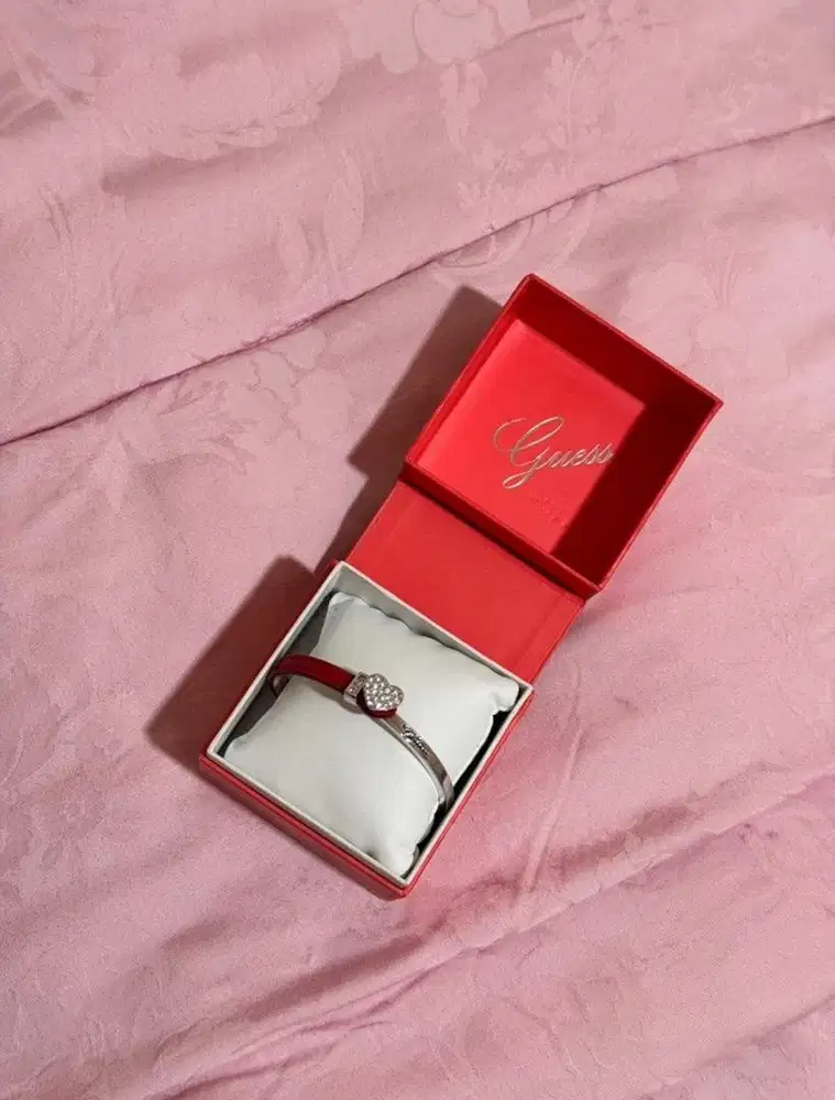 GUESS Metal & Leather Bracelet