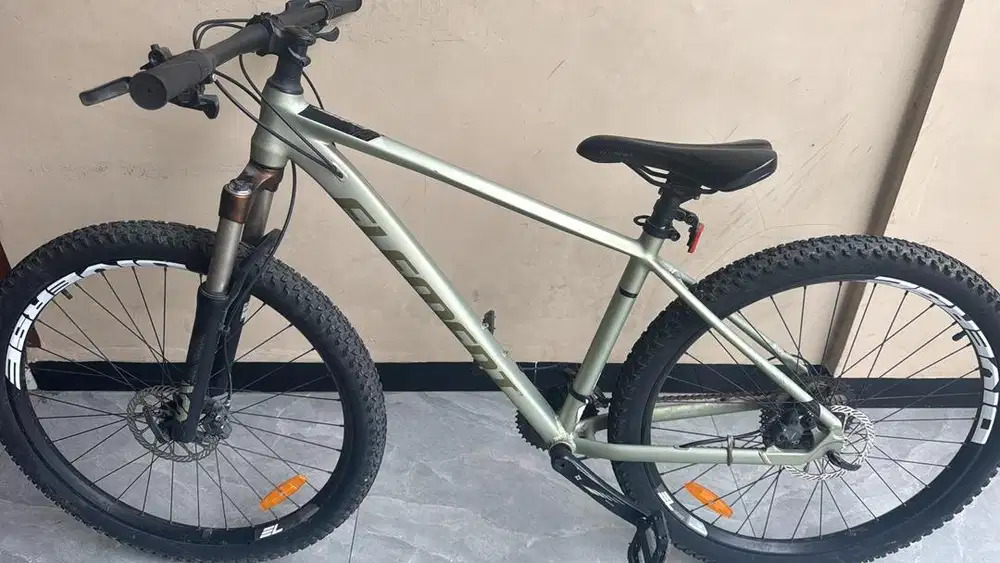 Sepeda gunung element 9 sped