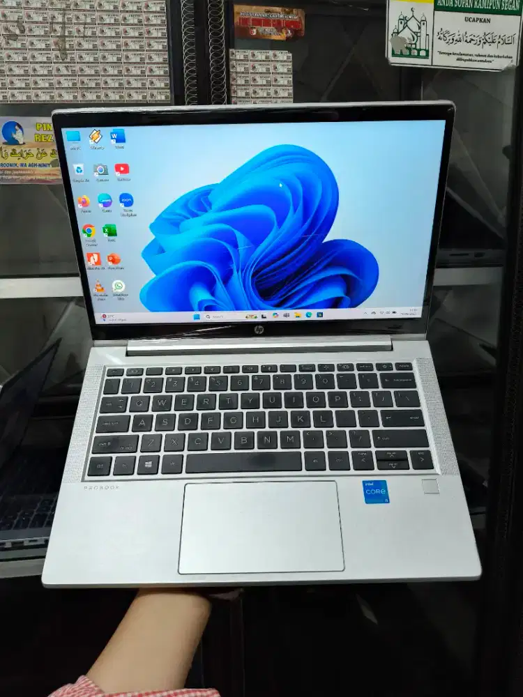 HP 430 G8, core i5 gen 11, RAM 8GB, SSD 256GB