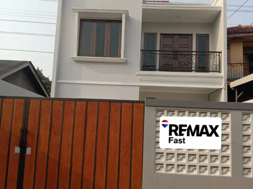 Disewakan Rumah baru, Siap Huni, dekat Jalan utama