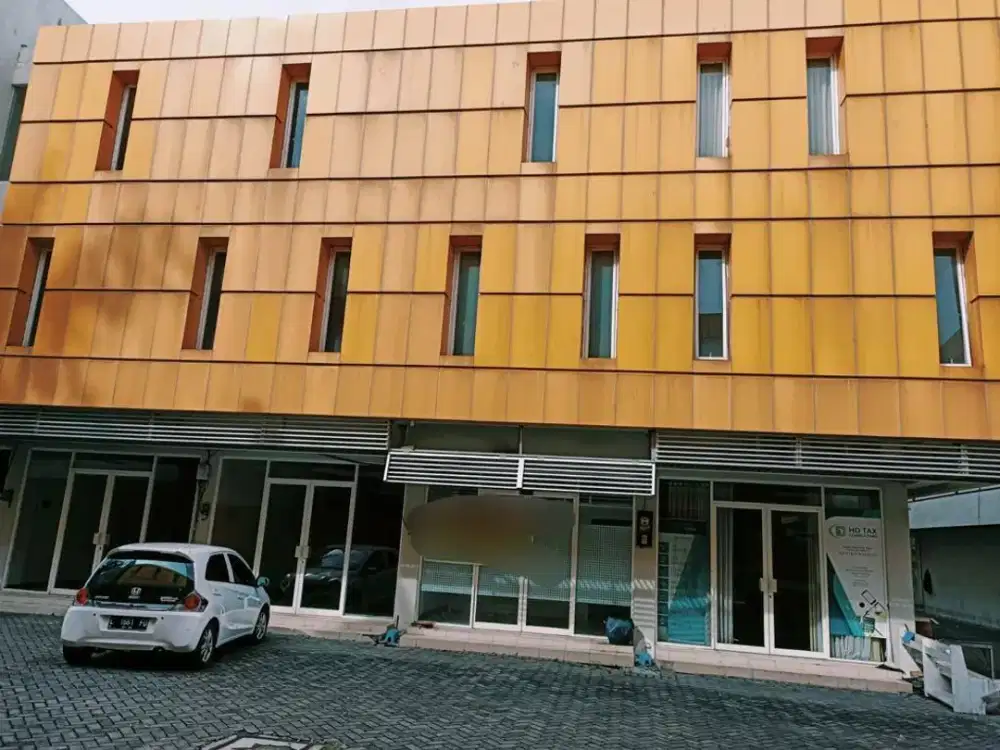 Dijual / Di sewa kan Ruko Ester MERR