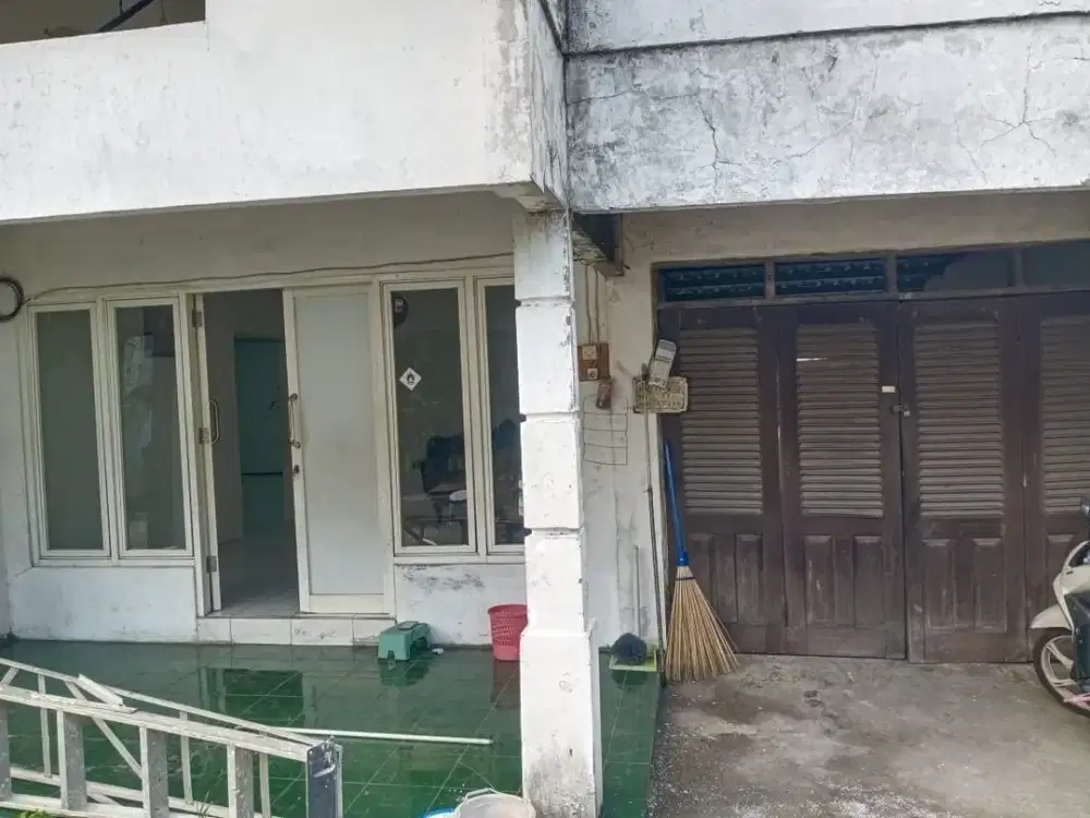 DIJUAL RUMAH SIAP HUNI  Asemrowo Tambak Surabaya