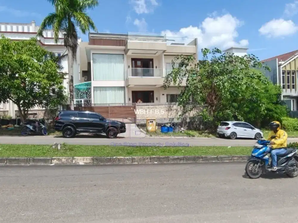 Jual Rumah Mewah 6 Kamar Furnish Batam Center di Bukit Indah Sukajadi