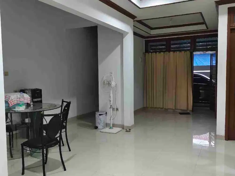 Dijual Rumah Full Renov Rapi Siap Huni di Kosambi Baru