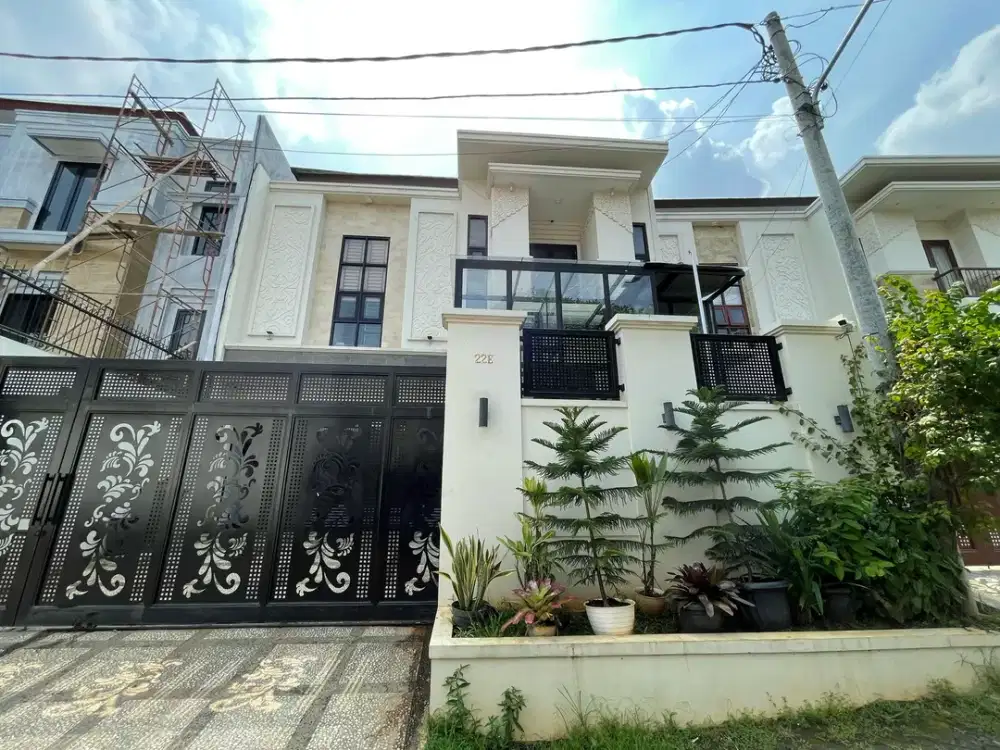 DiJual Rumah Cantik Siap Huni di Lebak Bulus, Jakarta Selatan.