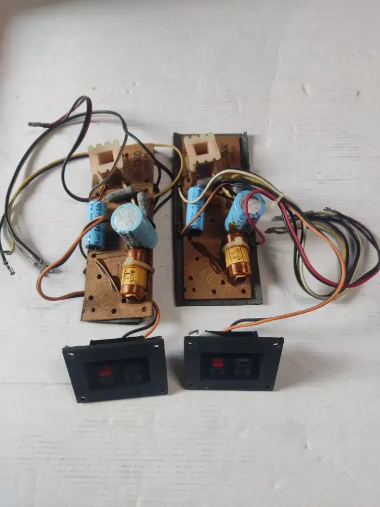 crossover Speaker Akai 3 way Ori japan