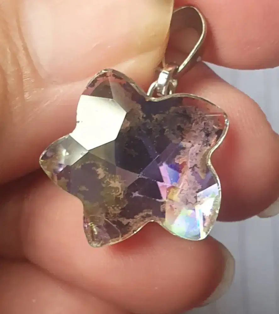 liontin swarovski,no box,hanya liontin saja